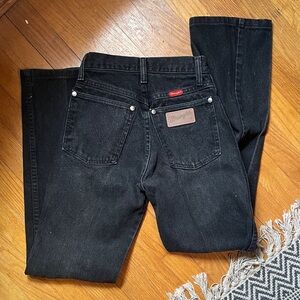 Vintage Wrangler Women’s Black Slim Straight Jeans